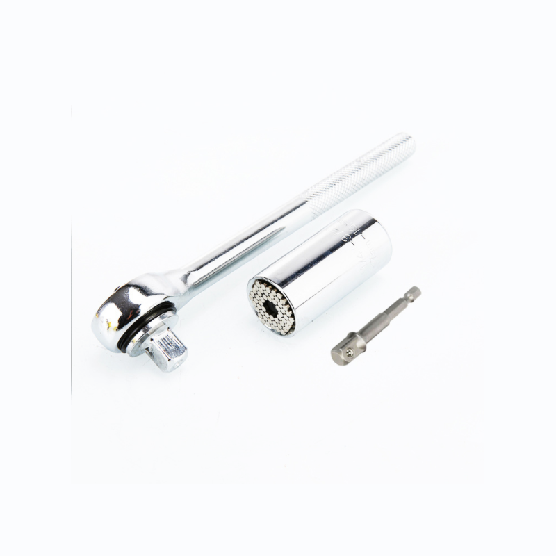 Multifunction sleeve combination tool